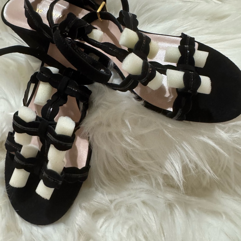 Kate Spade New in the box MEDEA black sandal with adorable bows Size 9 - Picture 8 of 10